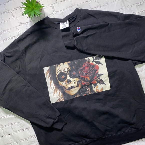 Champion Crewneck Sweatshirt Mens 2XL Black Gothic Grunge Day Of Dead Skull Rose - Picture 5 of 10